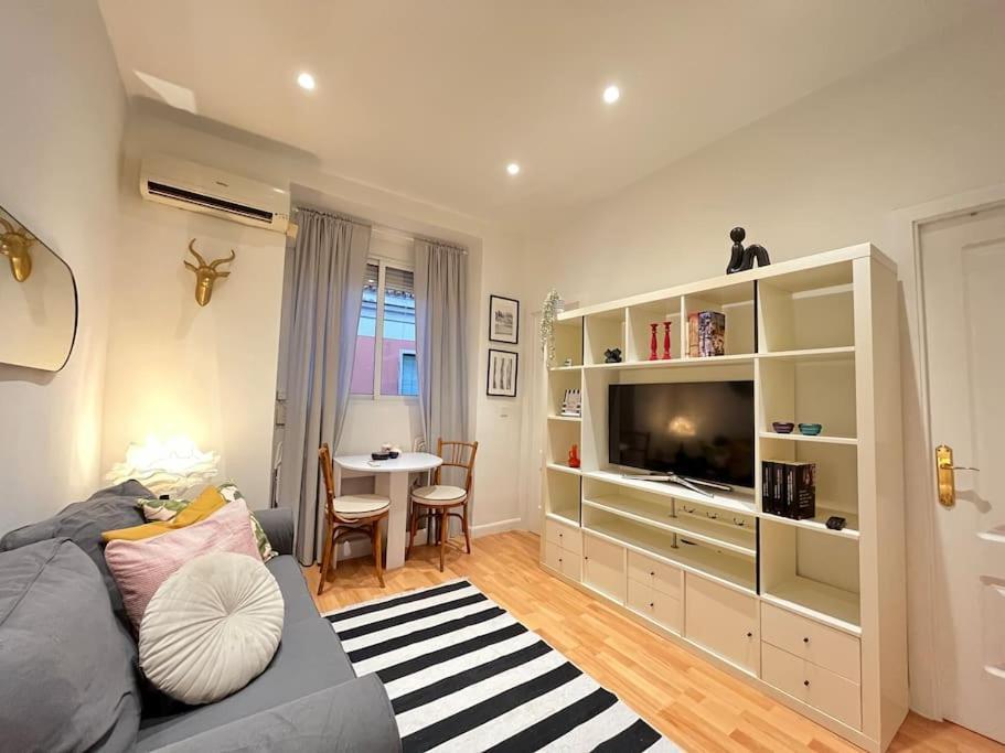 Exterior Atocha Ile Fe Apartment Madrid Ngoại thất bức ảnh